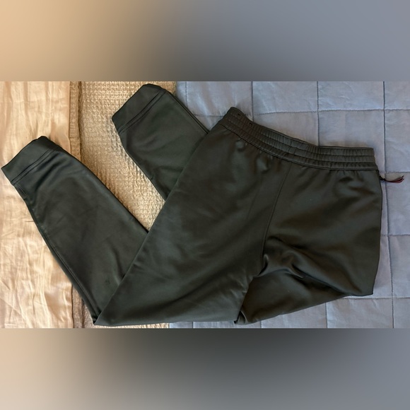 Nike Youth Large Dark Gray Black Jogger Pants Orange Swoosh Athletic - Picture 8 of 13